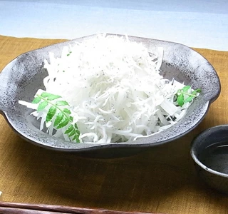 塩分30%減塩低塩分静岡遠州灘産高級しらす干し500g【ギフト】厳選してお届け